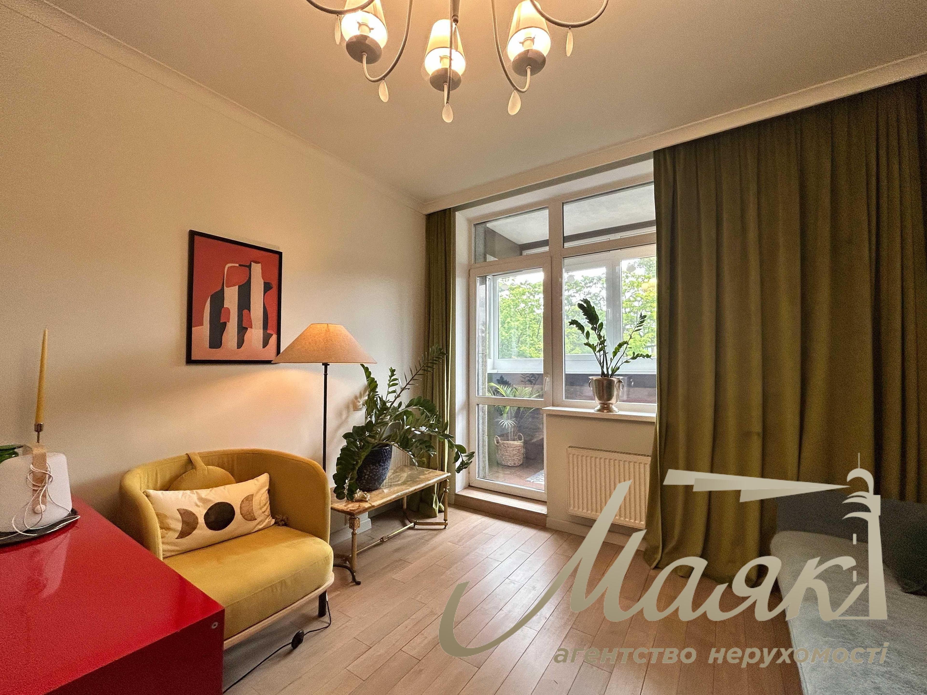 For sale 1k apartment 52m2 in LCD Novopecherskie Lipki, Dragomirova/Verkhoglyada 3, Pecherskiy district.