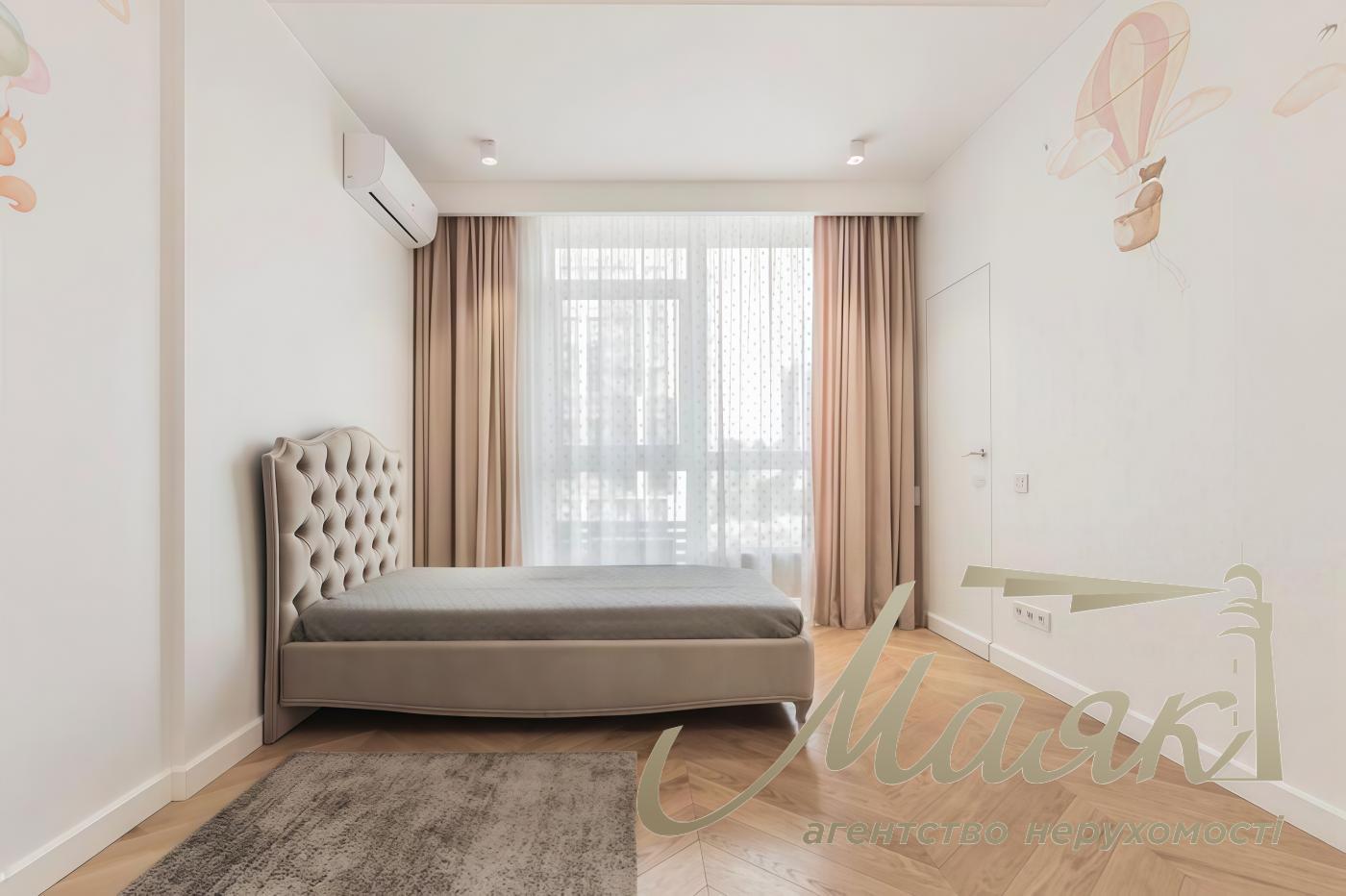 Оренда 4-кімнатної квартири 110м2 ЖК Французький Квартал 2 вул. Предславинська 40, Печерський район, Центр, Київ