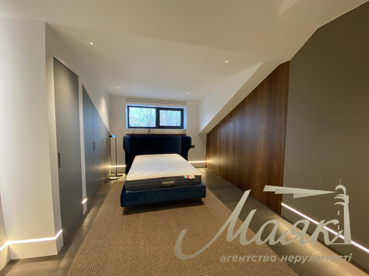 Продажа  апартаментов в историческом центре ул. Богомольца 278м2