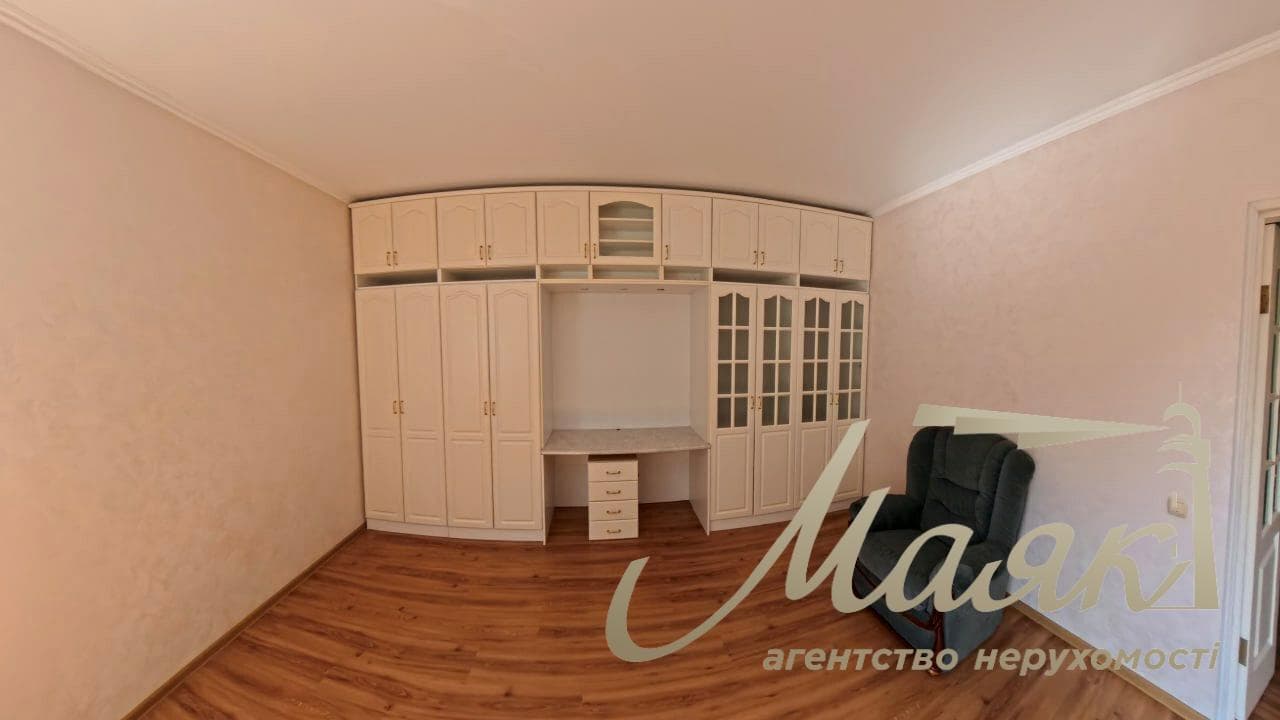 House for sale 414m2 in Kryukovshchina village, Shevchenko street, Kyiv-Svyatoshynskyi district, Kyiv region.