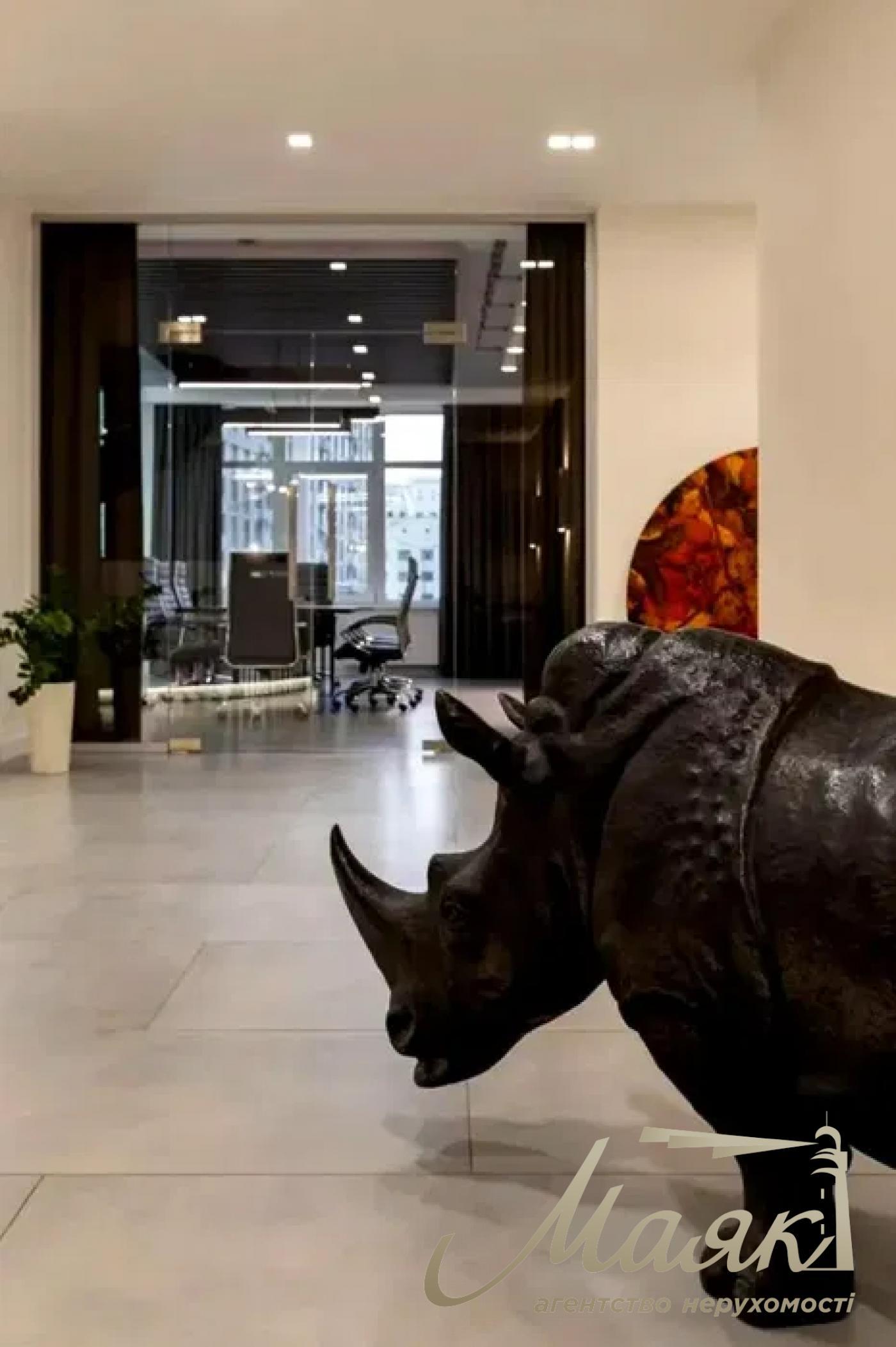 Office for rent Residential Complex Novopecherskie Lipki, Verkhoglyada street (Dragomirova)