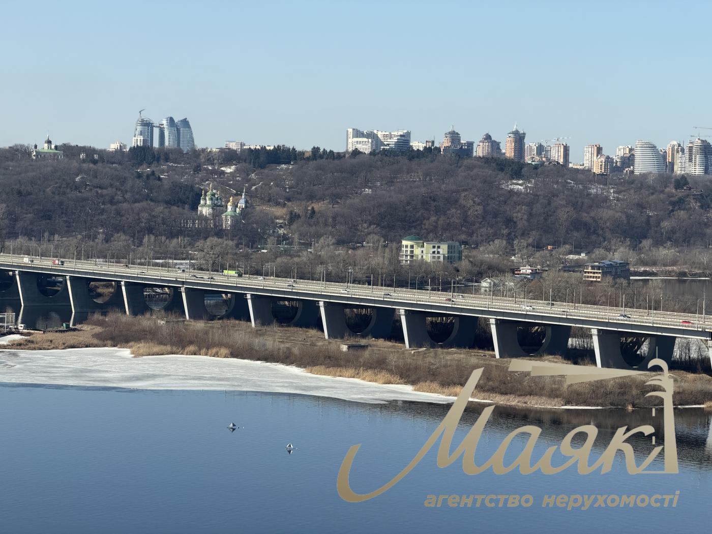 Продаж 2-кімнатної квартири з видом на Дніпро в ЖК GREAT, Осокорки, Київ.