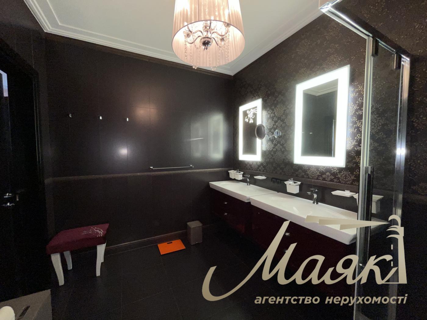 Rent penthouse str. Sribnokilska, Poznyaki, Osokorki