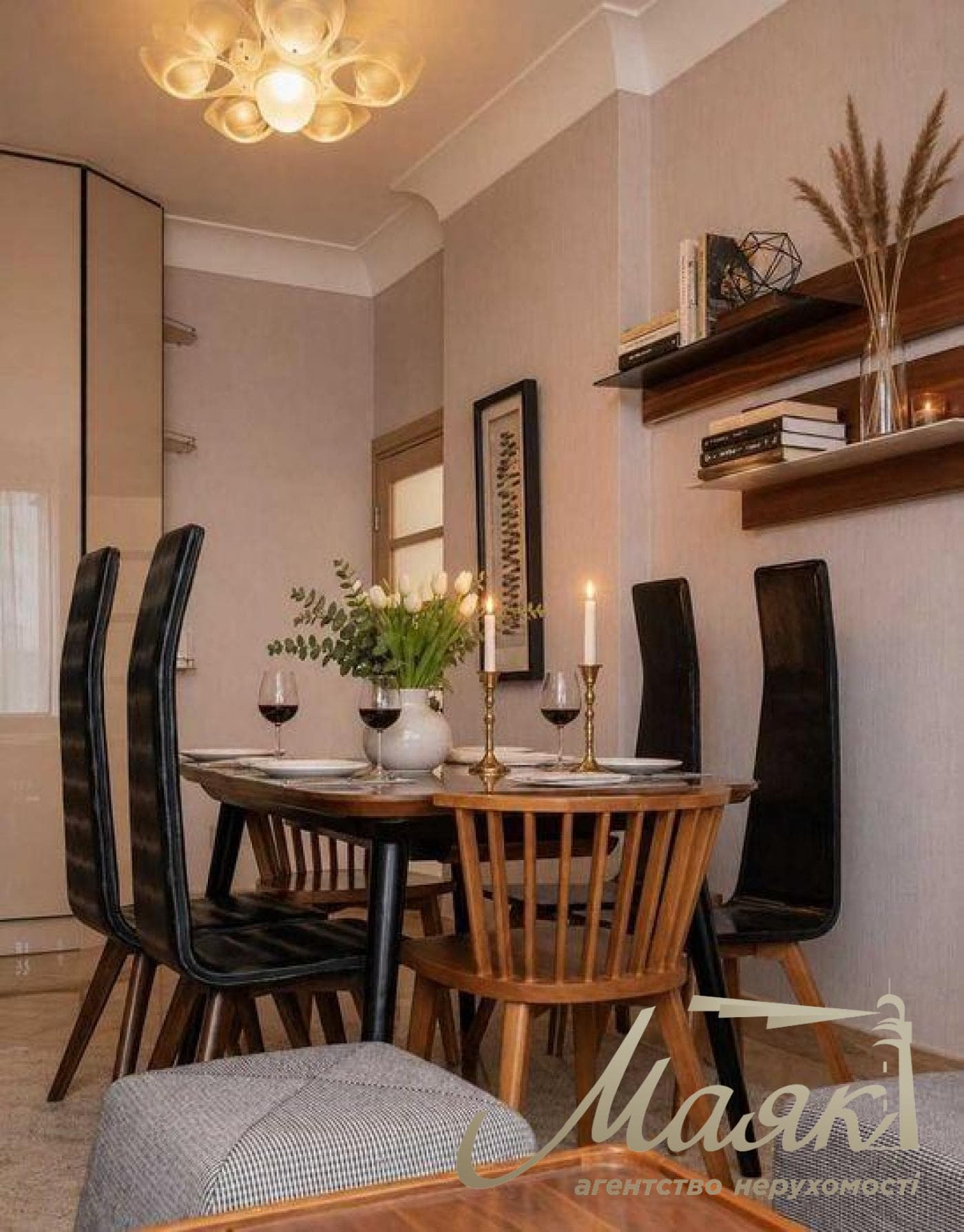 Продаж 2-кімнатної квартири, 90 м², ЖК «Рівер Стоун»
