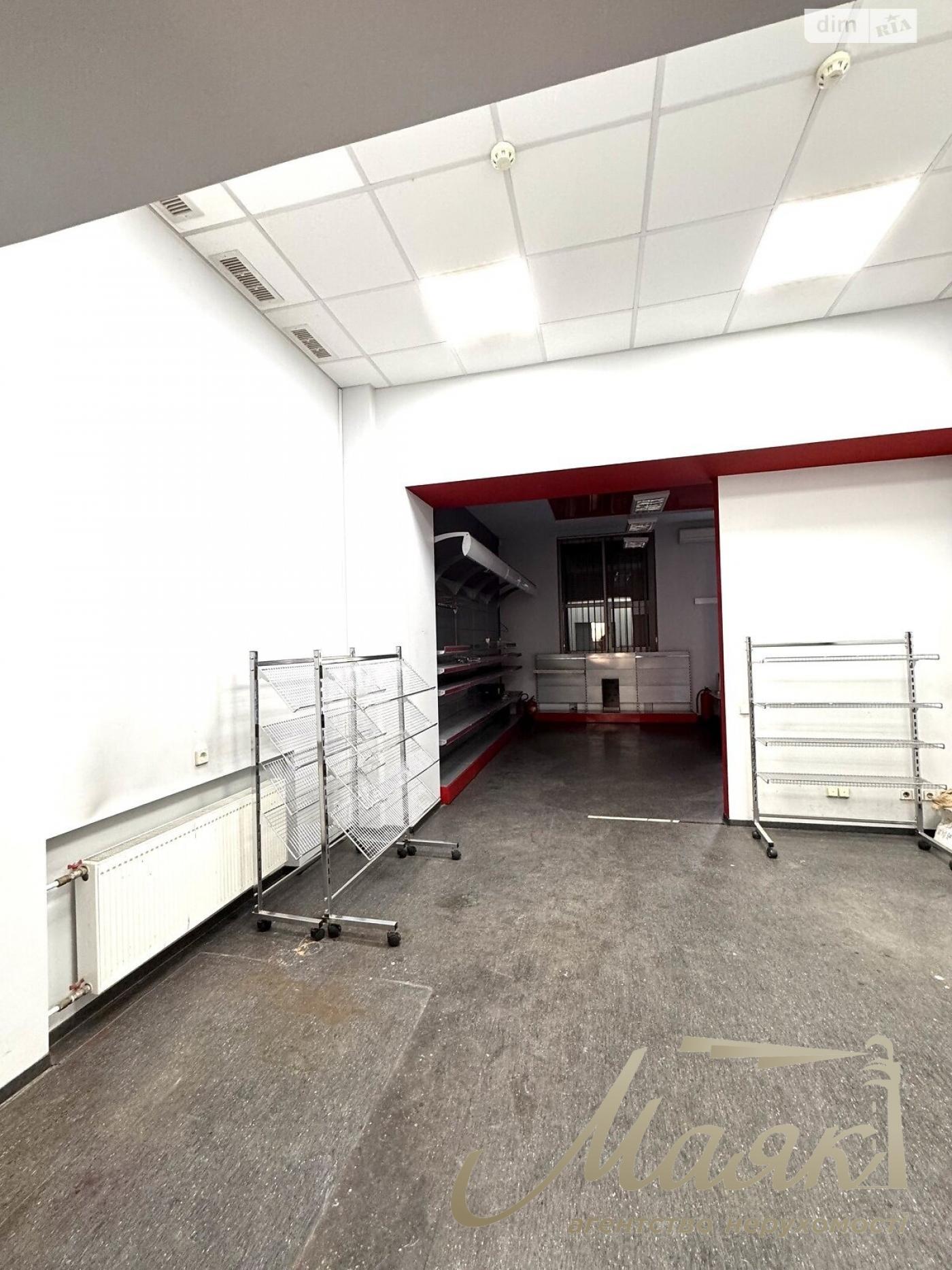Аренда коммерческого помещения 232,5 м², ул. Сулеймана Стальского, Днепровский район, Киев