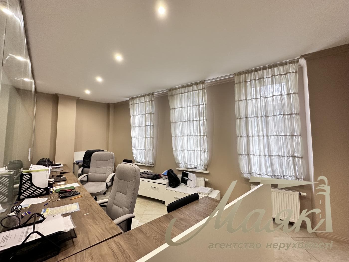 Продаж офісного приміщення площею 103 м², ЖК Botanic House, Печерськ