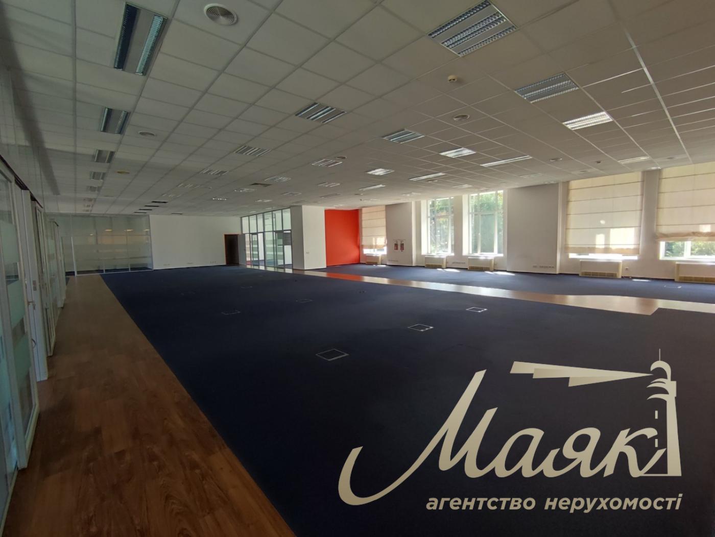 Оренда офісу 976м2 у БЦ Horizon Park
