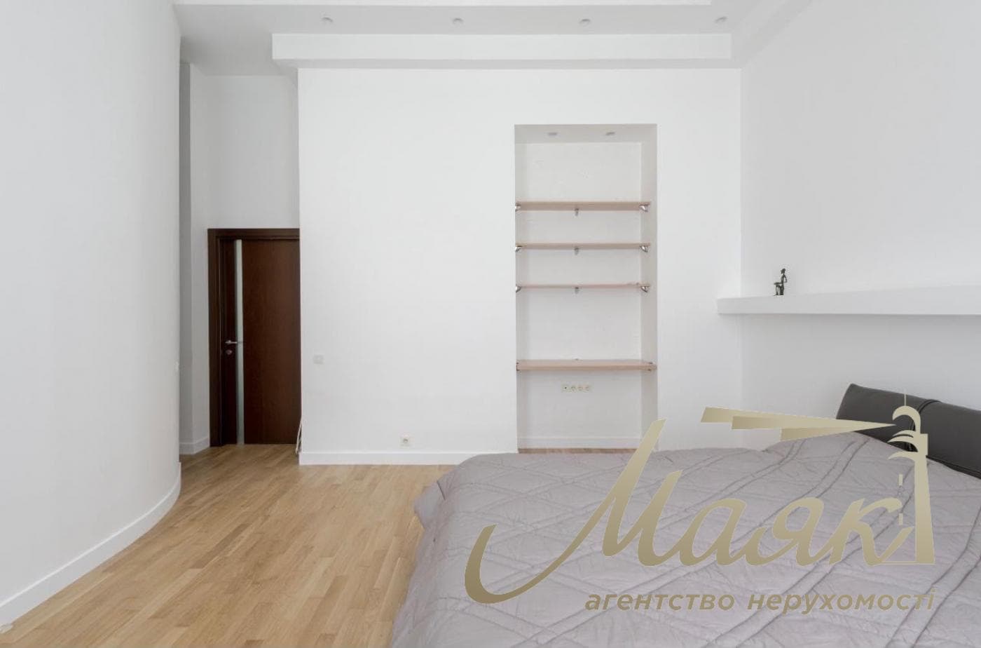 Оренда 3-кімнатної квартири площею 95 м², вулиця Антоновича, 23