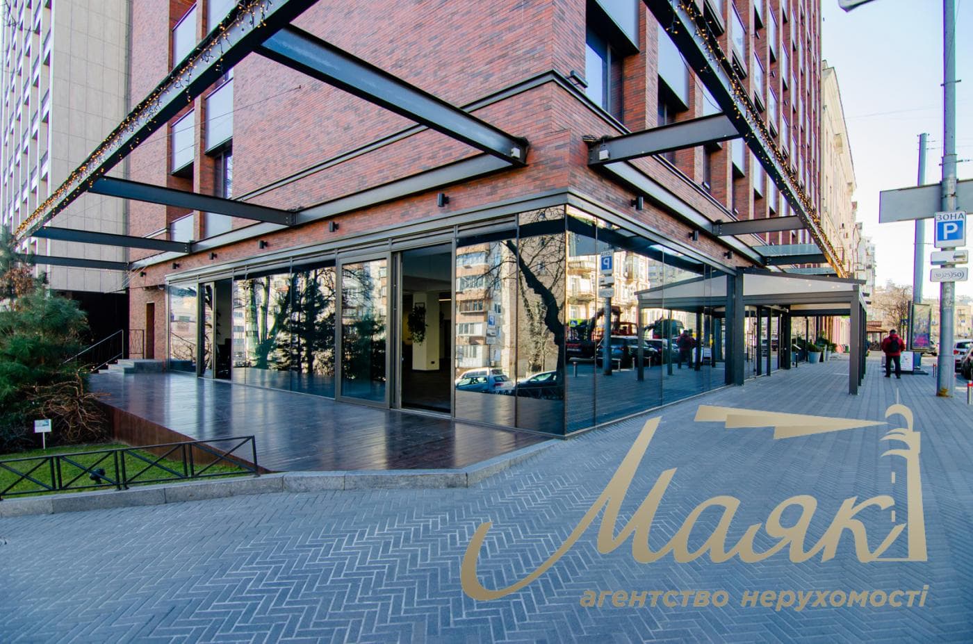Commercial space for rent (643 m²) in the Infinity Business Center, Saksaganskogo Street, Downtown, Kyiv