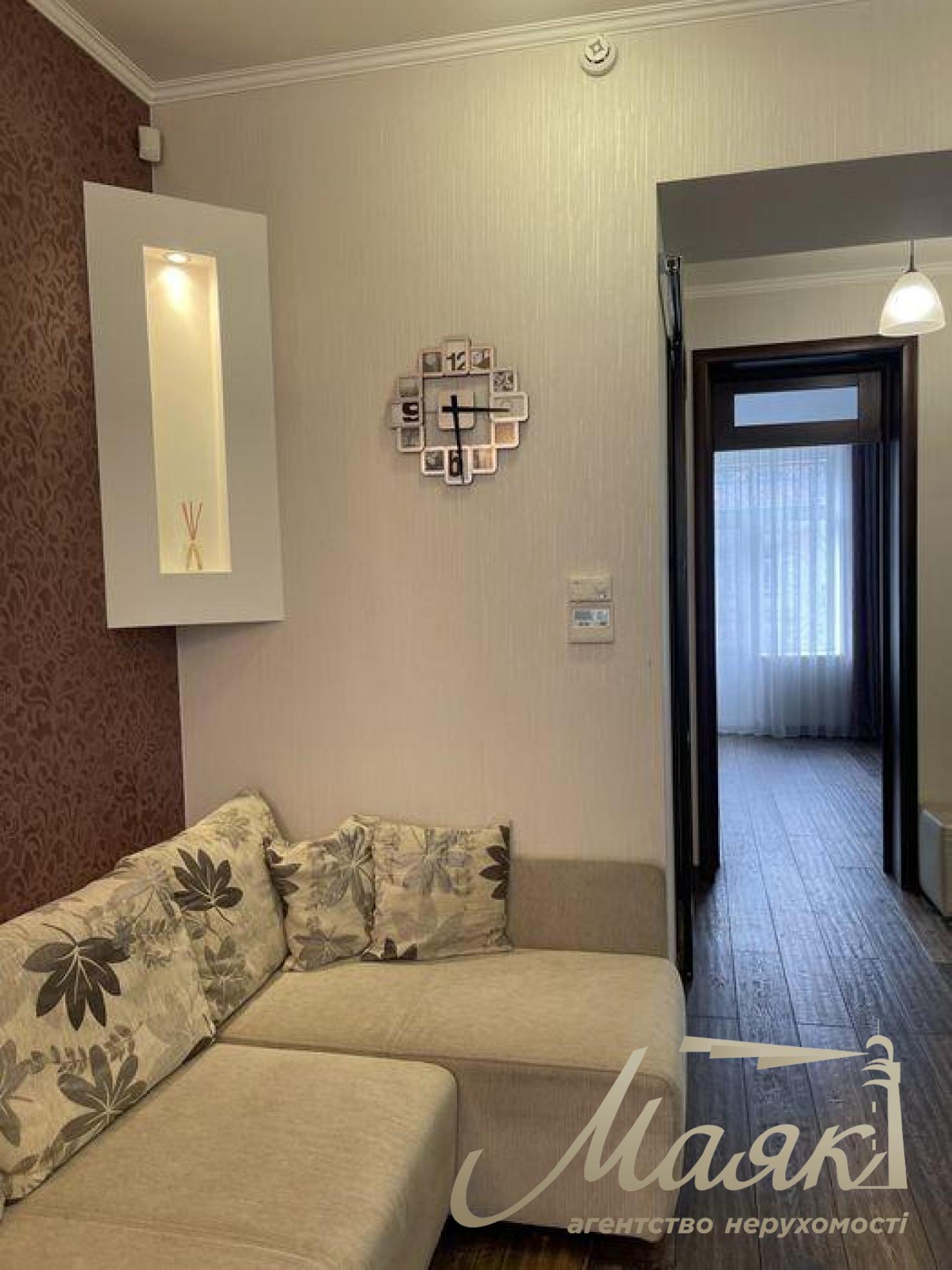 Оренда 3-кімнатної квартири, ст. м. Площа Українських Героїв, Центр, Київ