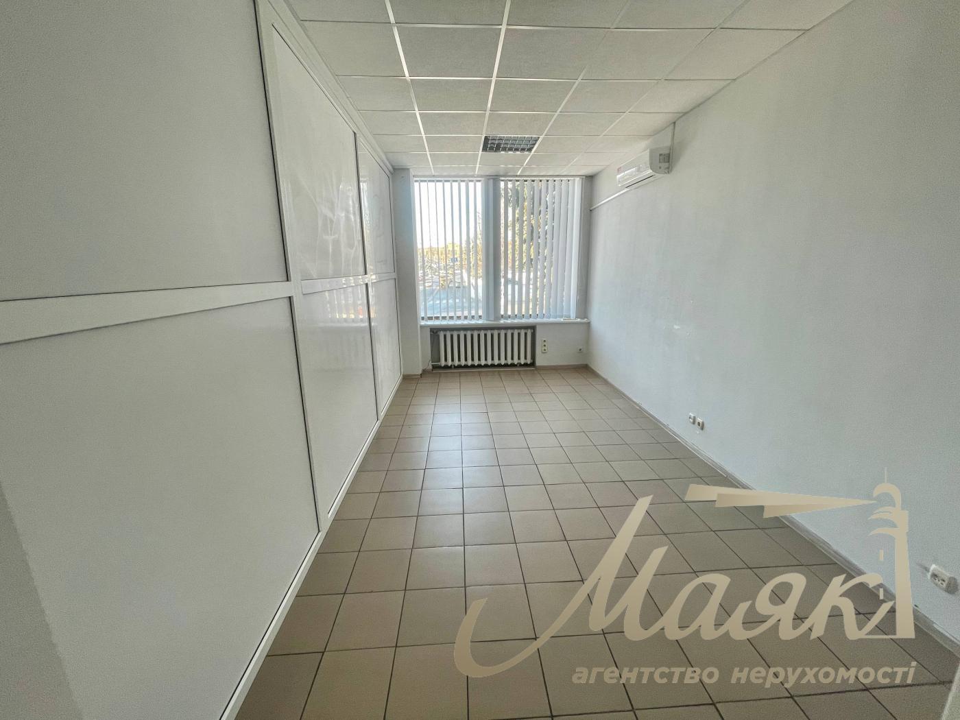 Commercial premises for rent 150m2 in BC NEST, Lipkovskyi Vokzalna