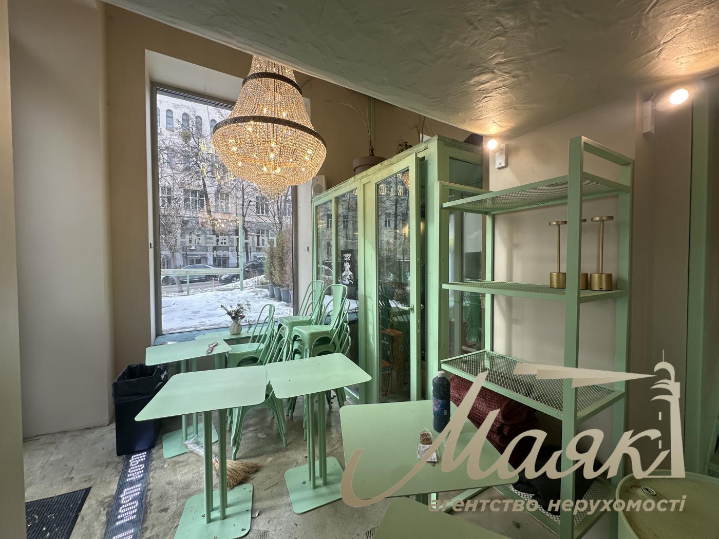 Оренда приміщення (65м2) по вул. Володимирська 69