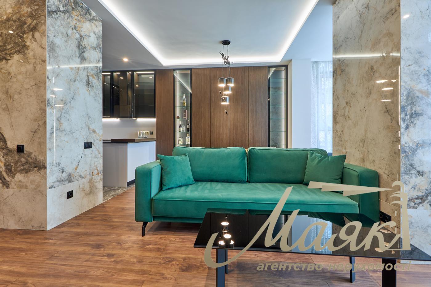 Rent 3 bedroom apartment in LCD Jack House, Lesya Ukrainka boulevard, 7v, Pecherskiy district, Kiev