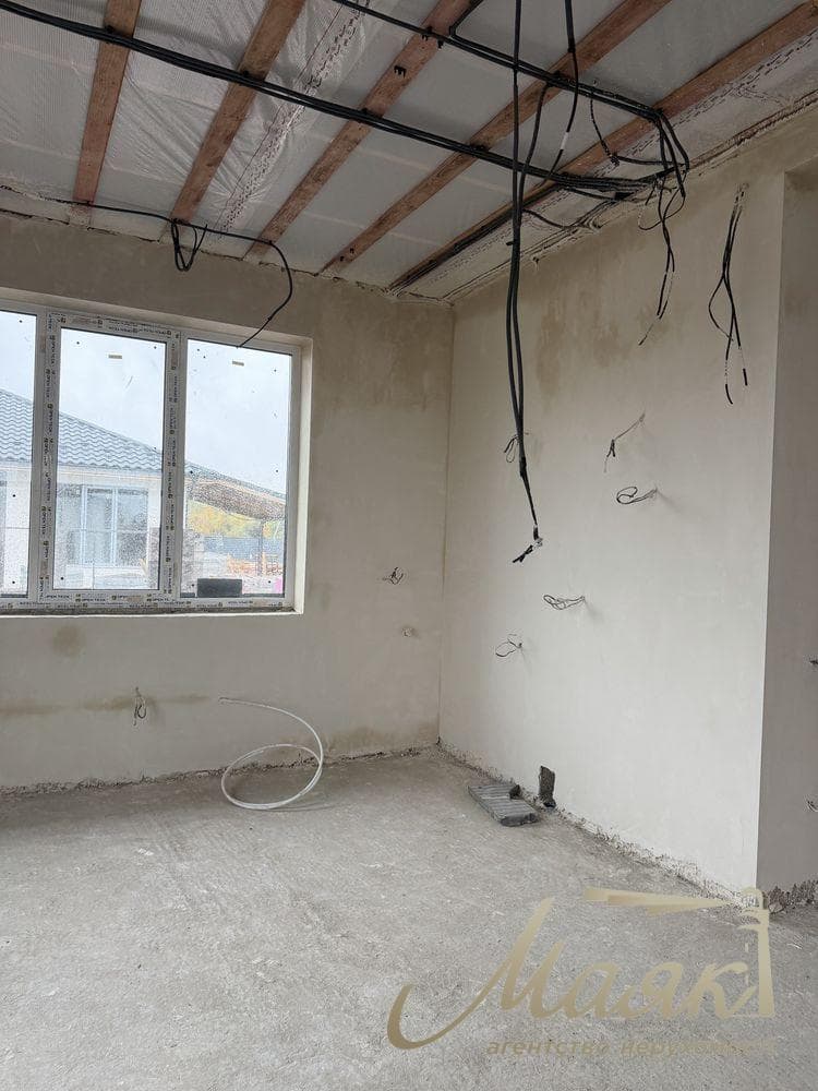 Продаж будинку (130 м²) на 8 сотках землі в с. Петропавлівське, Бориспільський район