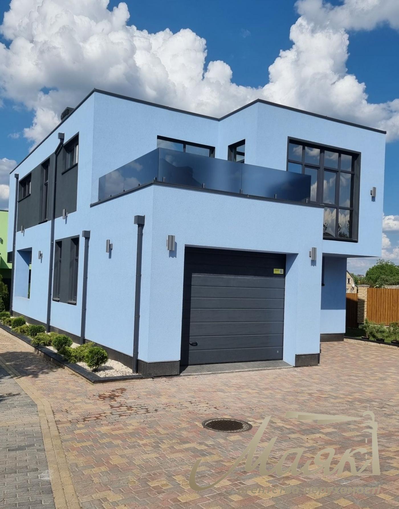 Продаж нового сучасного будинку в стилі Hi-Tech у селі Гатне