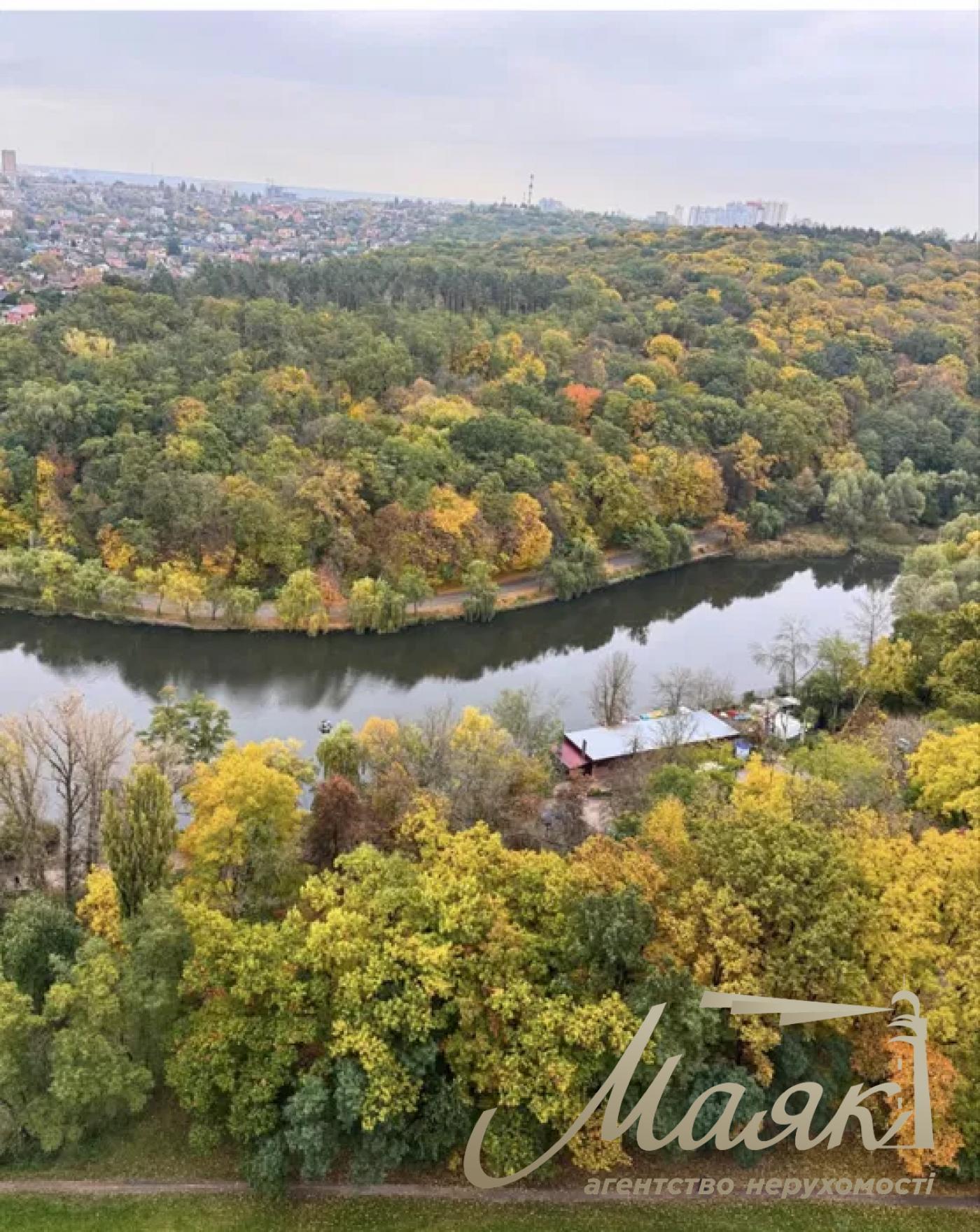 Rent 3-bedroom apartment in White Lines Residential Complex, Goloseevsky district, Kyiv