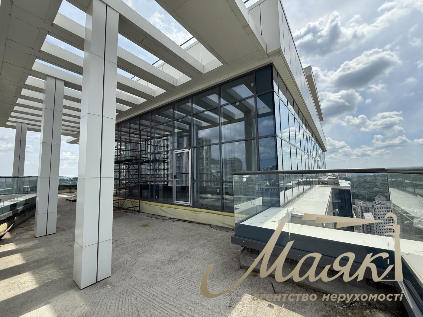 Sale of apartment/penthouse with view in residential complex Novopecherskie Lipki, Andreya Verkhoglyada street, Pechersky district, Kyiv