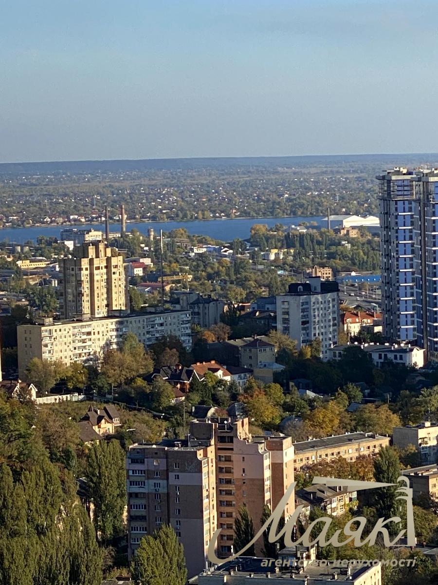 Продажа 3-х комнаной квартиры в ЖК Дельмар