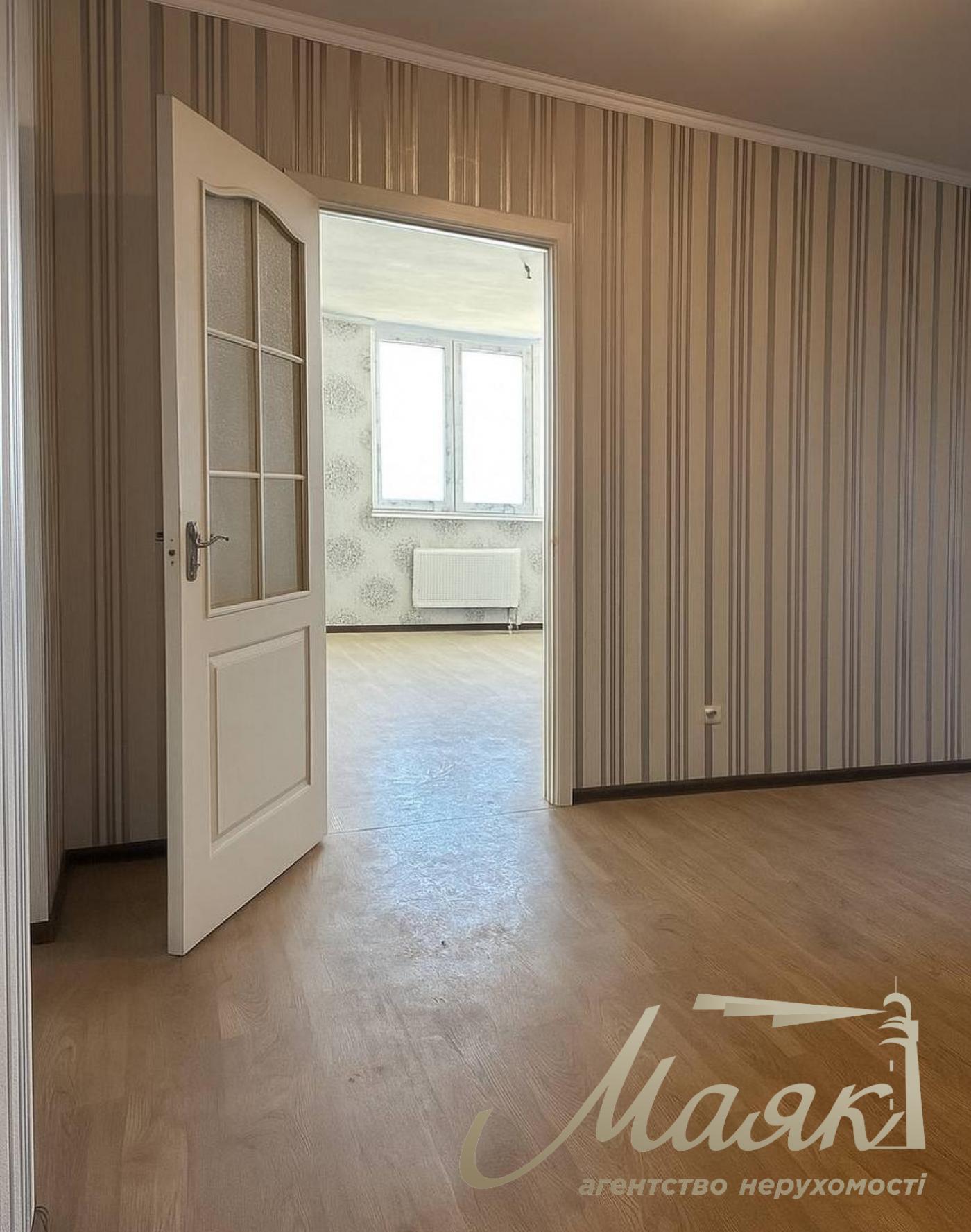 Продаж 3-кімнатної квартири вул.Соломії Крушельницької 15-Б, Позняки, Харківська