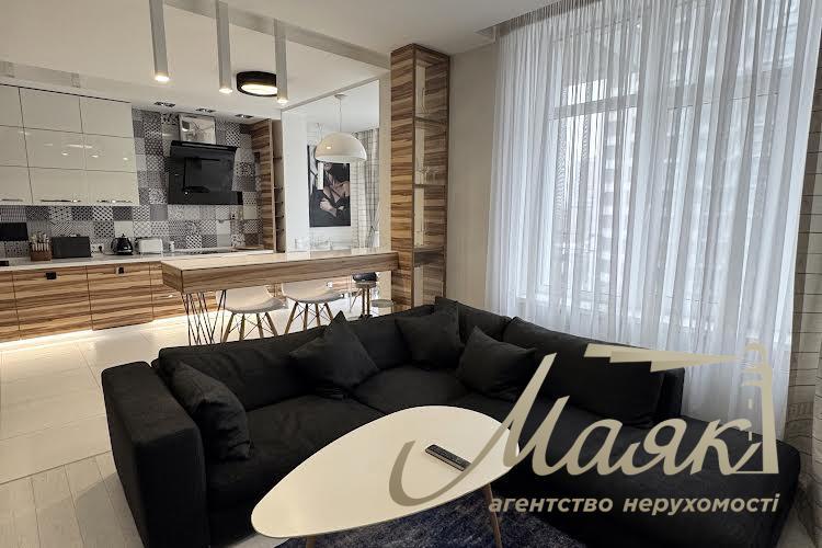 Продажа 2к квартиры 85м2 в ЖК Новопечерские липки, Андрея Верхогляда ул. (Михайла Драгомирова), 20, Печерский район, центр.