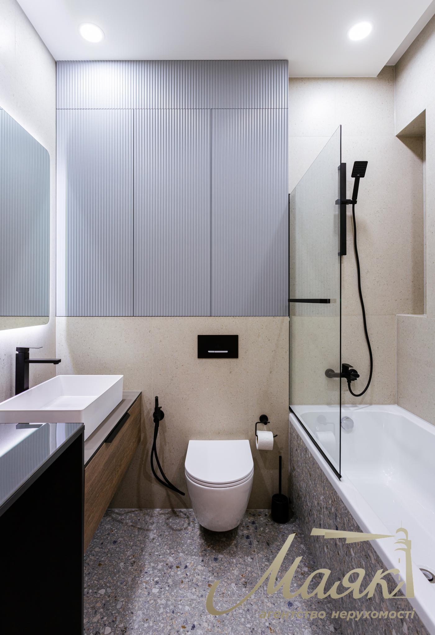 Продаж 3х-кімнатної квартири 86 м2 в ЖК "ЖК RESIDENT Concept House" Володимирська 86а, Київ
