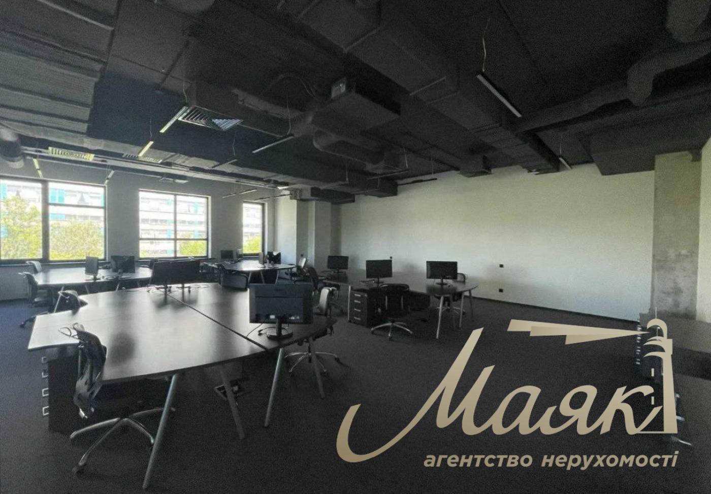 Аренда офиса 390м2 , ул.Гарматная, Соломенский район