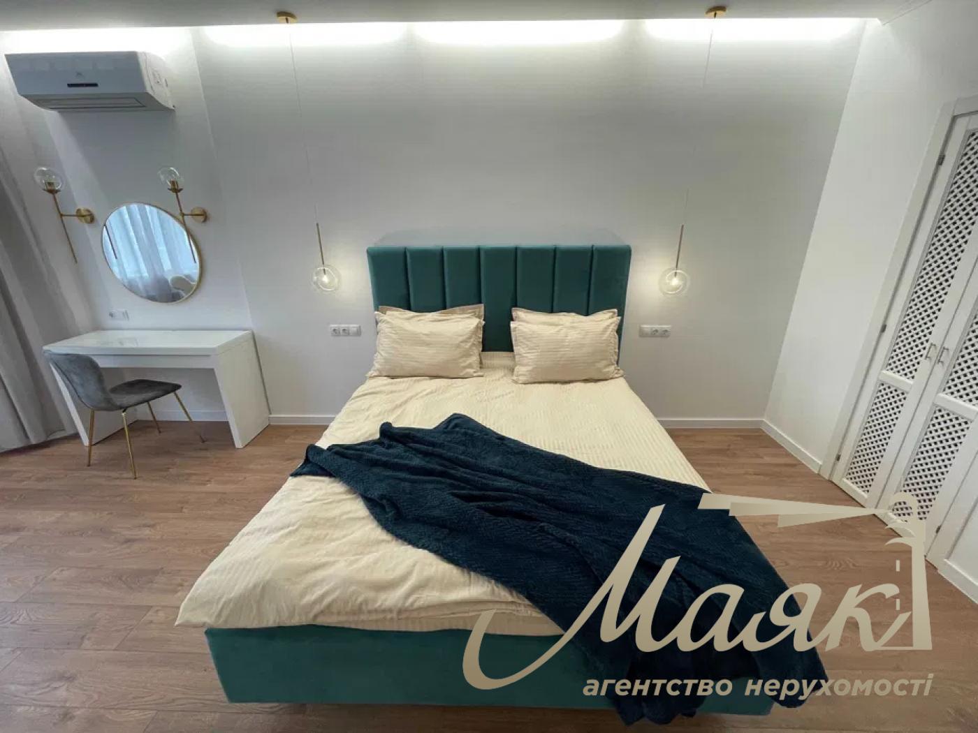 Sale of 4k apartment in Korona residential complex, st. Princely Zaton, Poznyaki