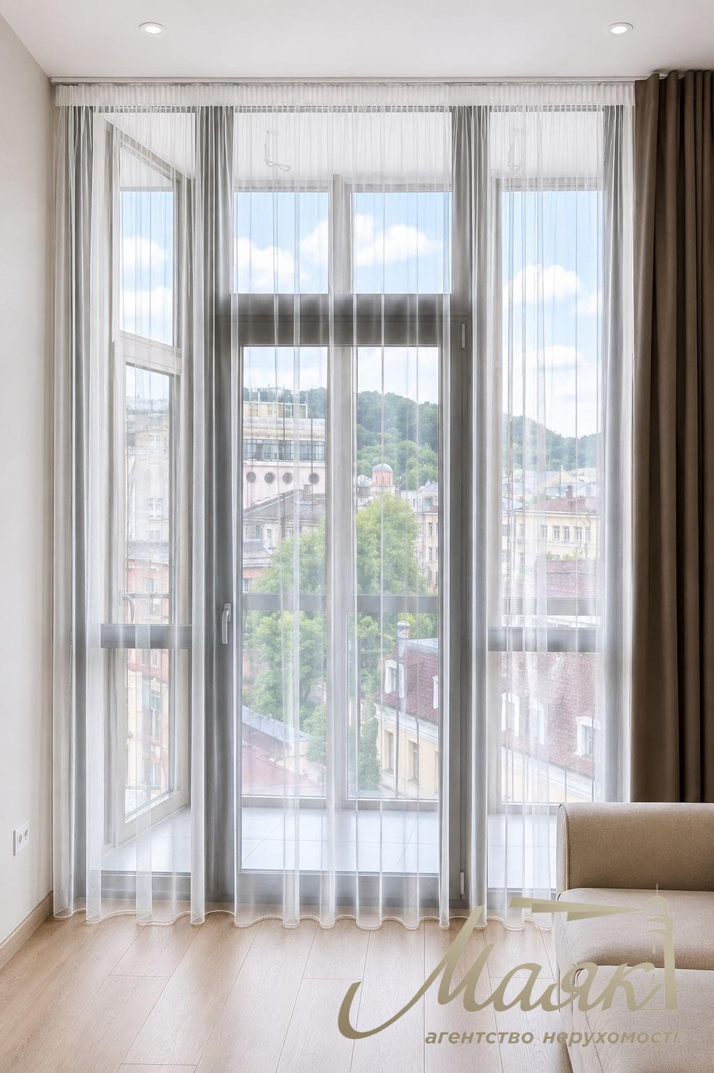 Аренда 1-комнатной квартиры (50м2) в ЖК "Illinsky House", Набережно-Крещатицкая 21