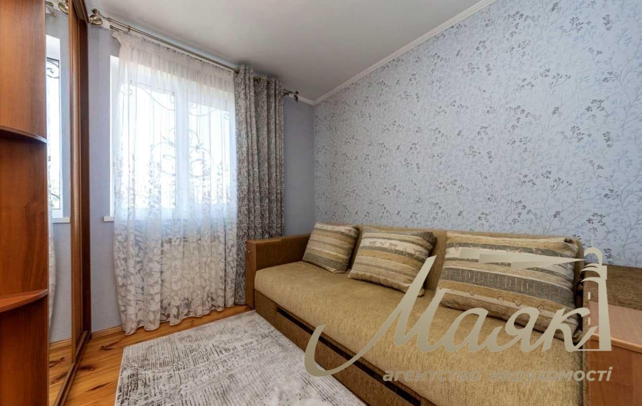 Оренда 2-поверхового будинку площею 128 м² поблизу Дніпра та Мінстерського озера, Оболонський район, Київ
