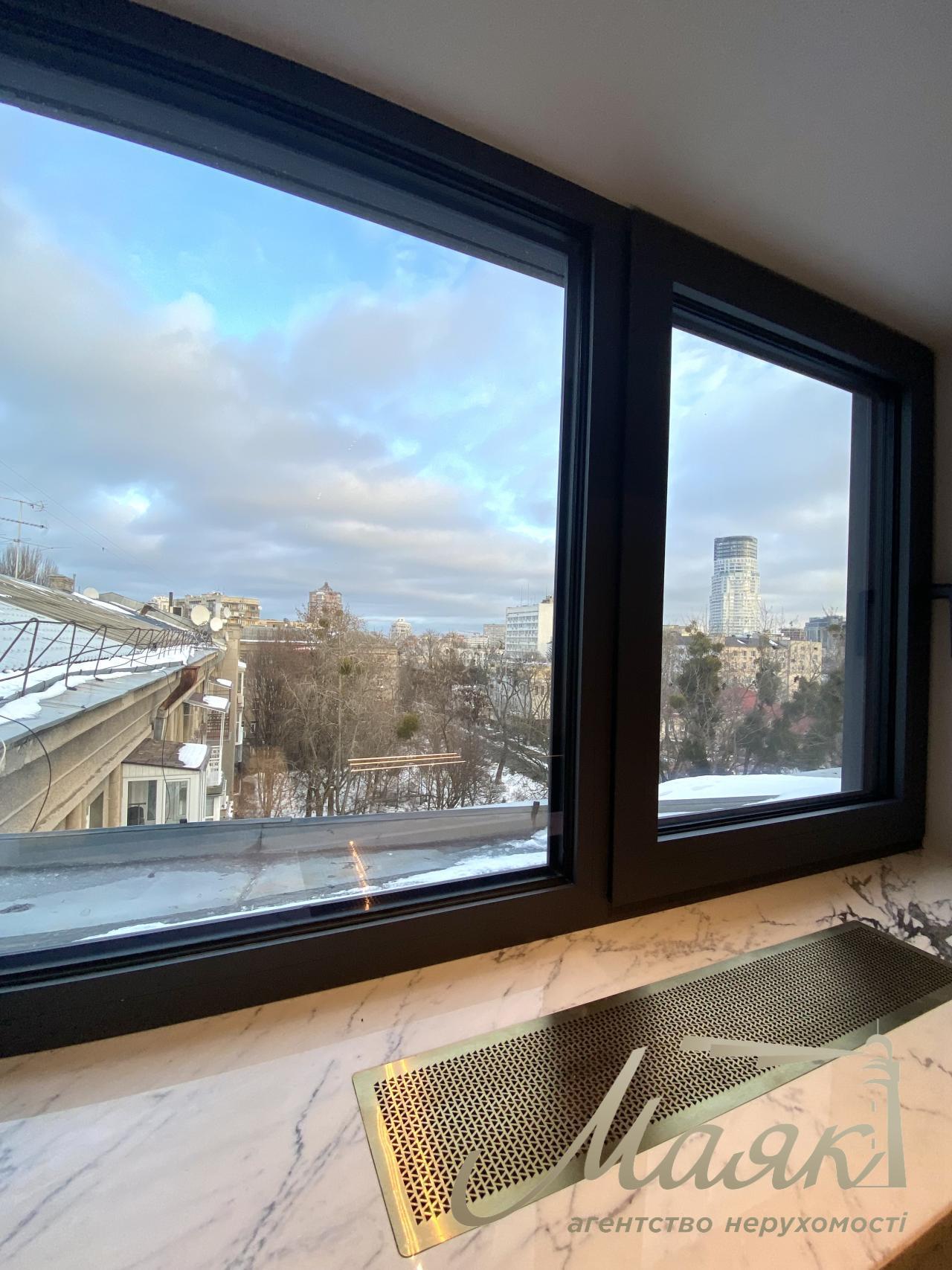 Продажа  апартаментов в историческом центре ул. Богомольца 278м2