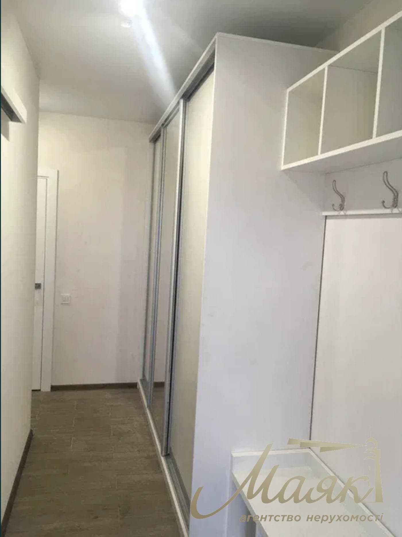 Оренда 2-х поверхового таунхауса 113м2, в с. Ходосівка