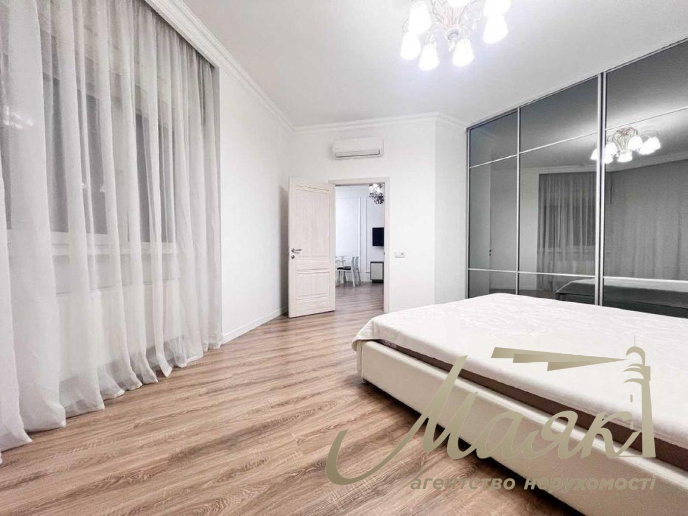 Аренда 3-к квартириры ЖК Панорама на Печерске, Центр