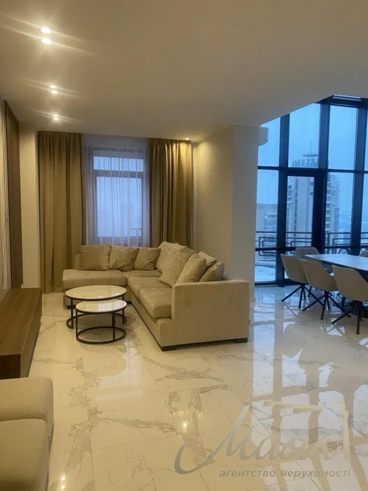 Rent duplex penthouse LCD Fundukleevsky, Bogdan Khmelnitsky str.