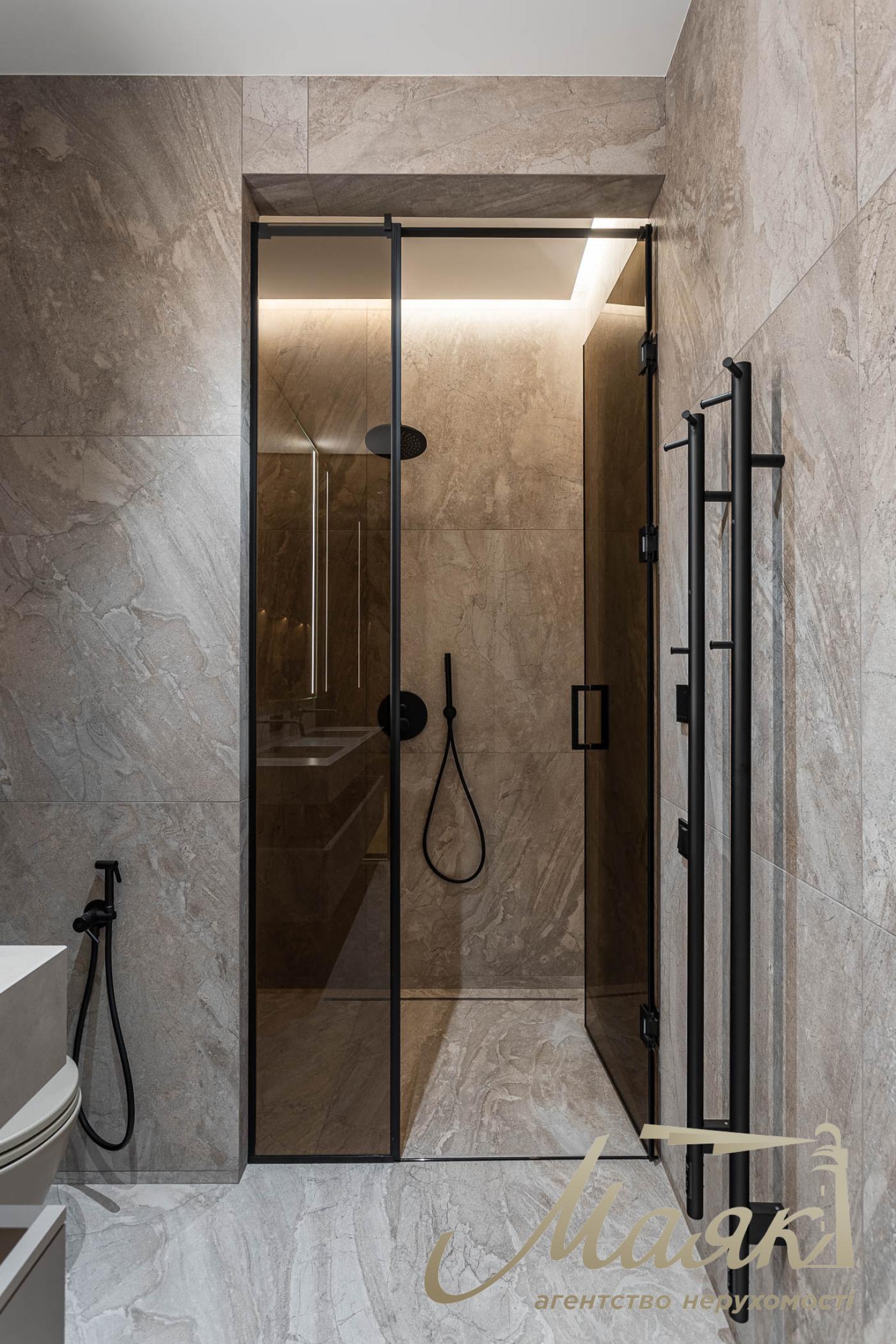 Продаж 4-кімнатної квартири ЖК Новопечерські Липки вул. Верхогляда (Верхогляда)