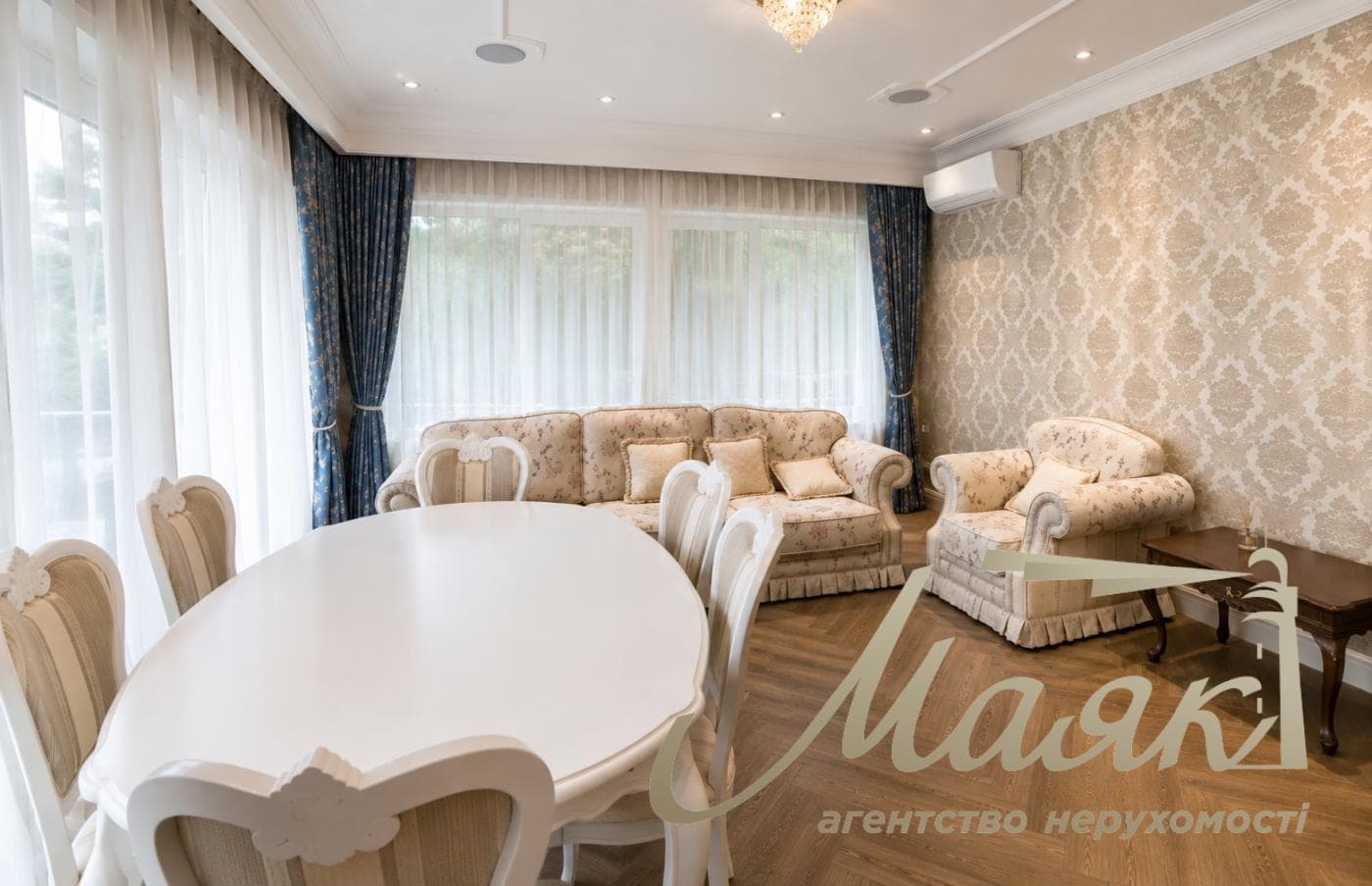 Оренда просторого будинку з ремонтом площею 341 м² у котеджному містечку, с. Підгорці — 12 км від Києва, Обухівський район, Київська область.