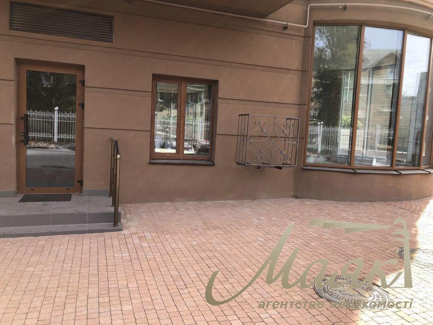 Sale of commercial premises residential complex Pechersk Plaza, Boychuka st.