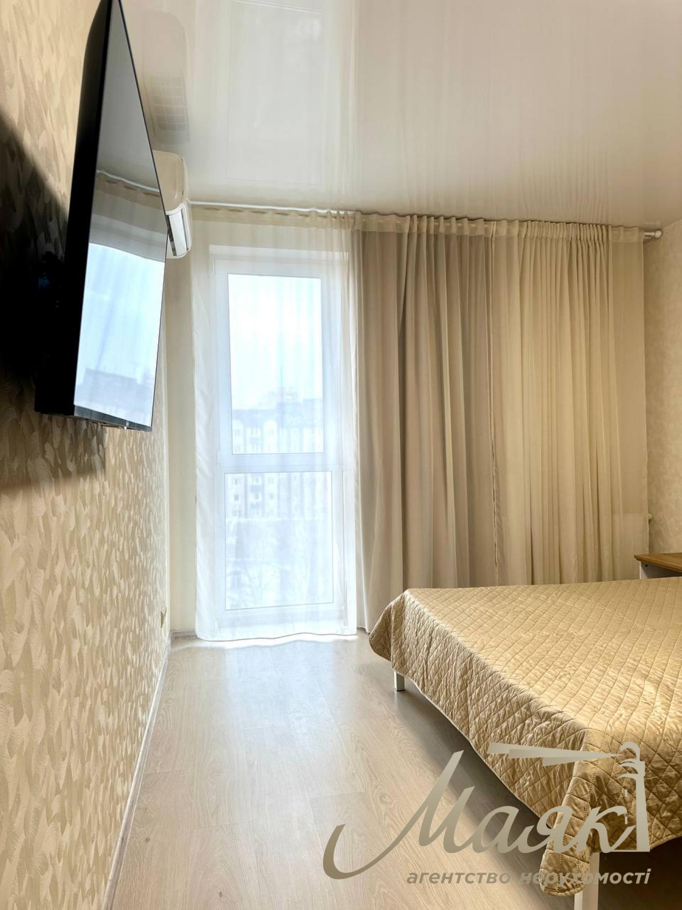 Аренда 1 комнатной квартиры в ЖК Бристоль по ул.Лобановского 144, метро Демеевская.