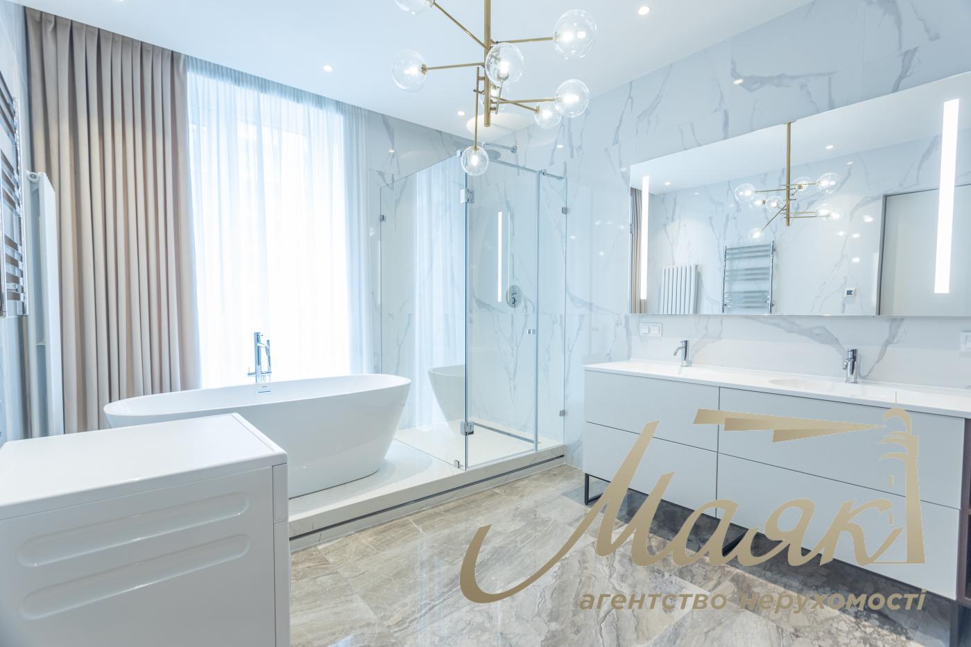 Продаж 4-кімнатної квартири 180 м² в ЖК "Новопечерські Липки", Драгомирова 15Б, Печерський район, Київ.