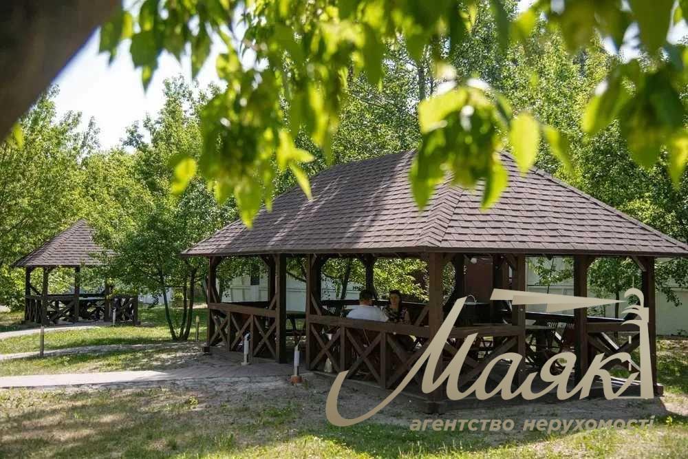 Оренда офісу 1203 м2 в БЦ на Героїв Космосу, Святошино