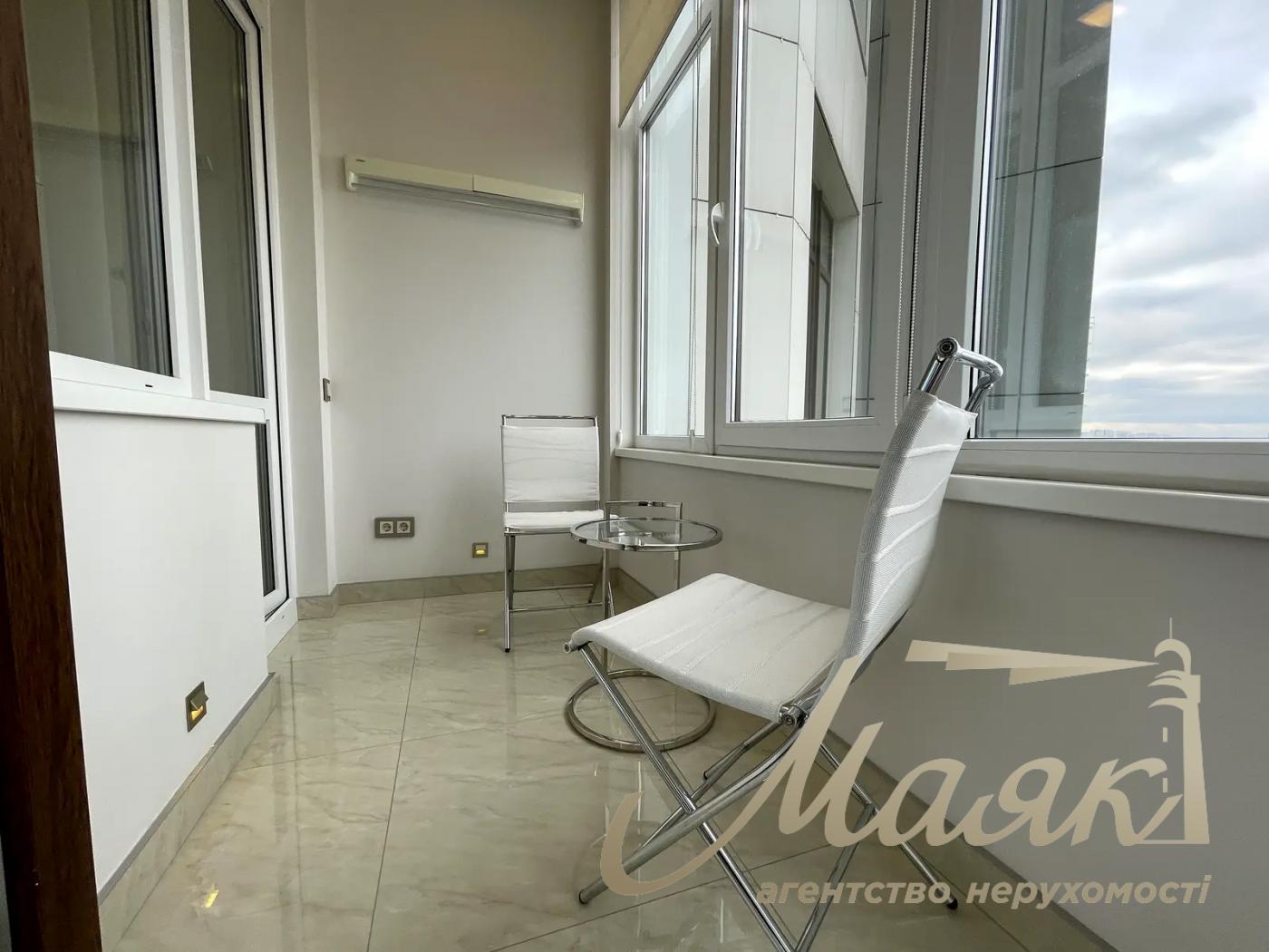 Оренда 4-кімнатної квартир 190 м² ЖК Новопечерські Липки, вул. Драгомирова, 20, Печерський район.