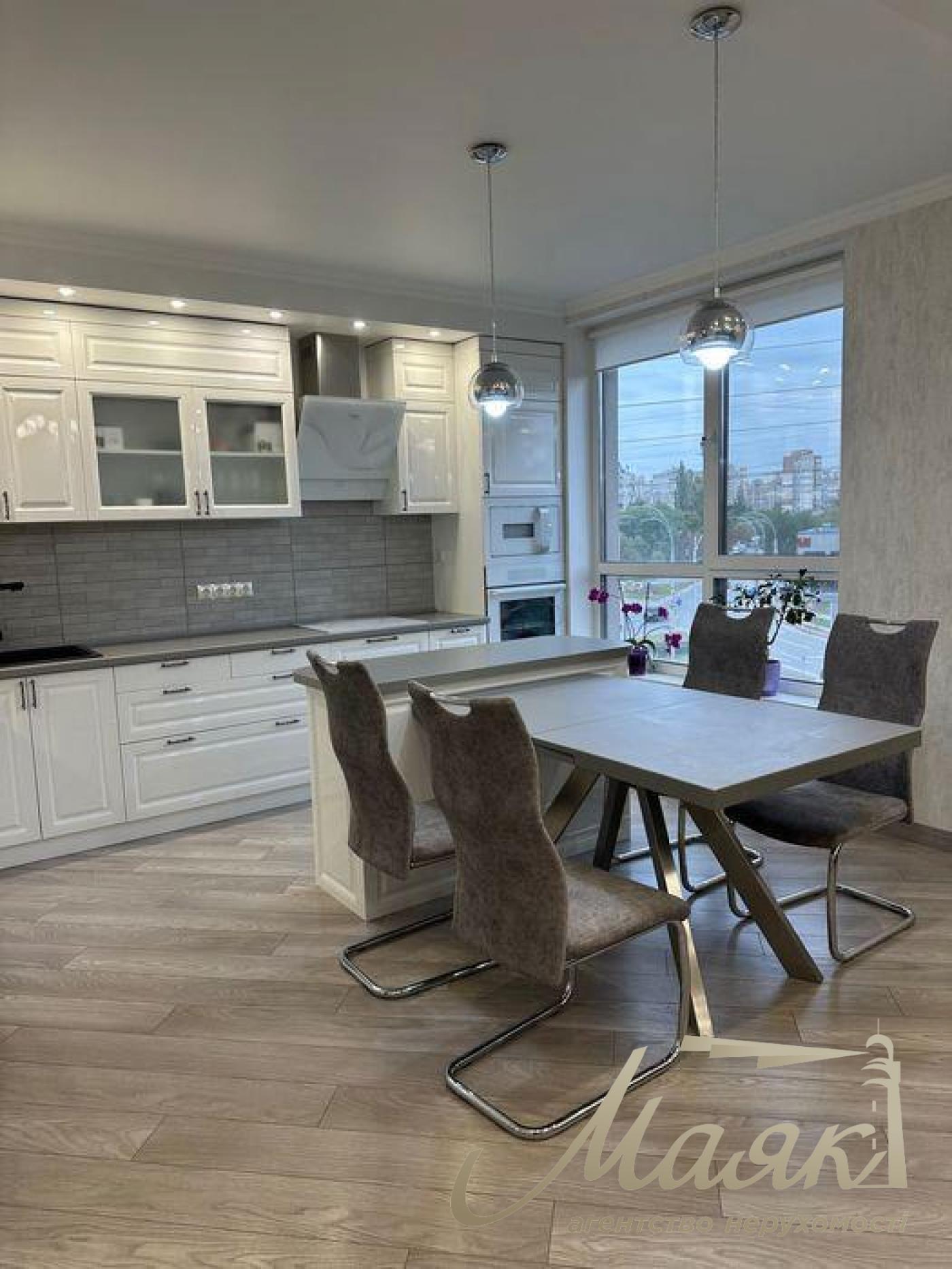 Продажа 3-к квартиры ЖК Варшавский, Подол