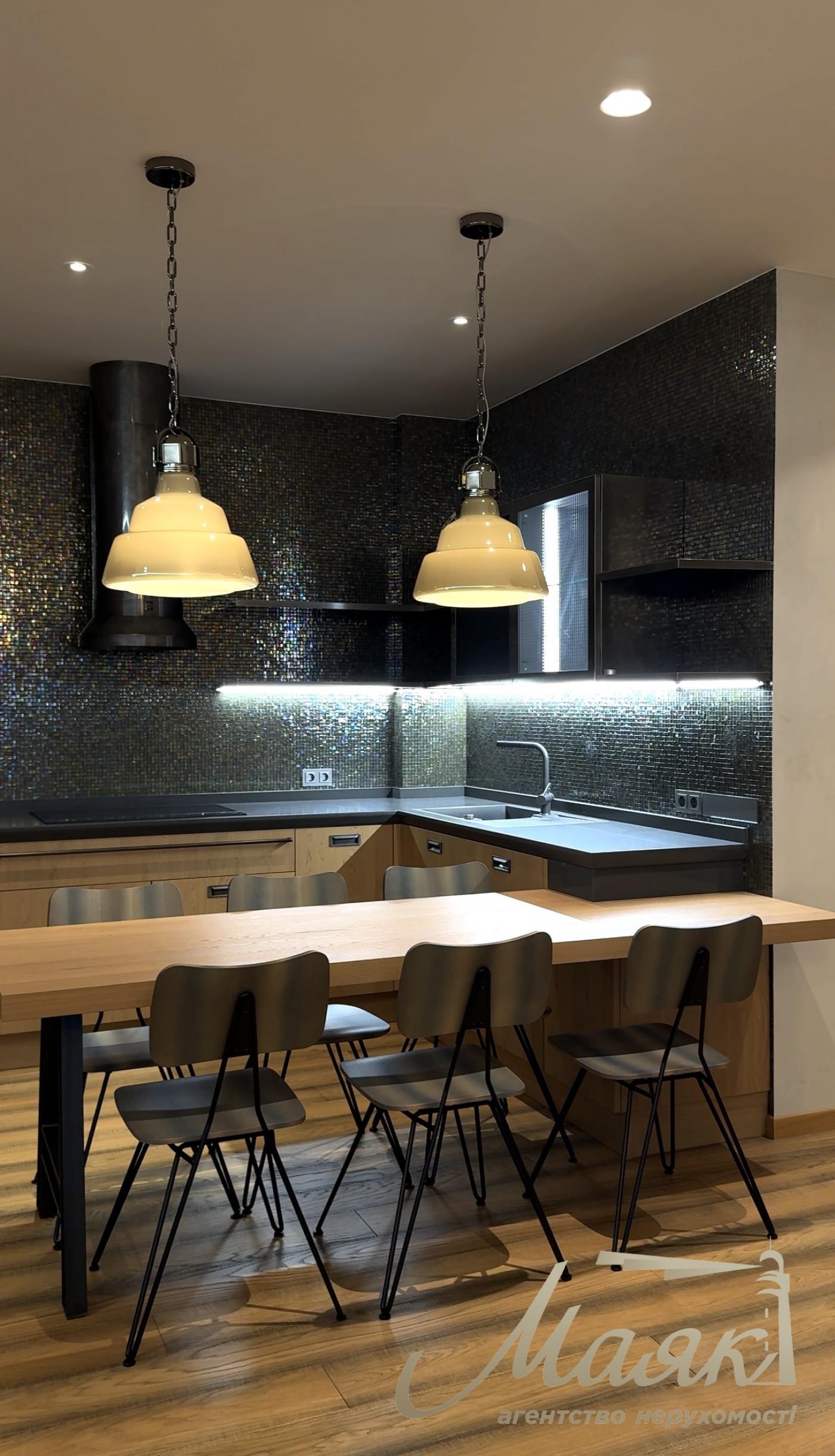 Продаж 4к квартири в ЖК Skyline Residence, по вул. Євгена Коновальця 26-А