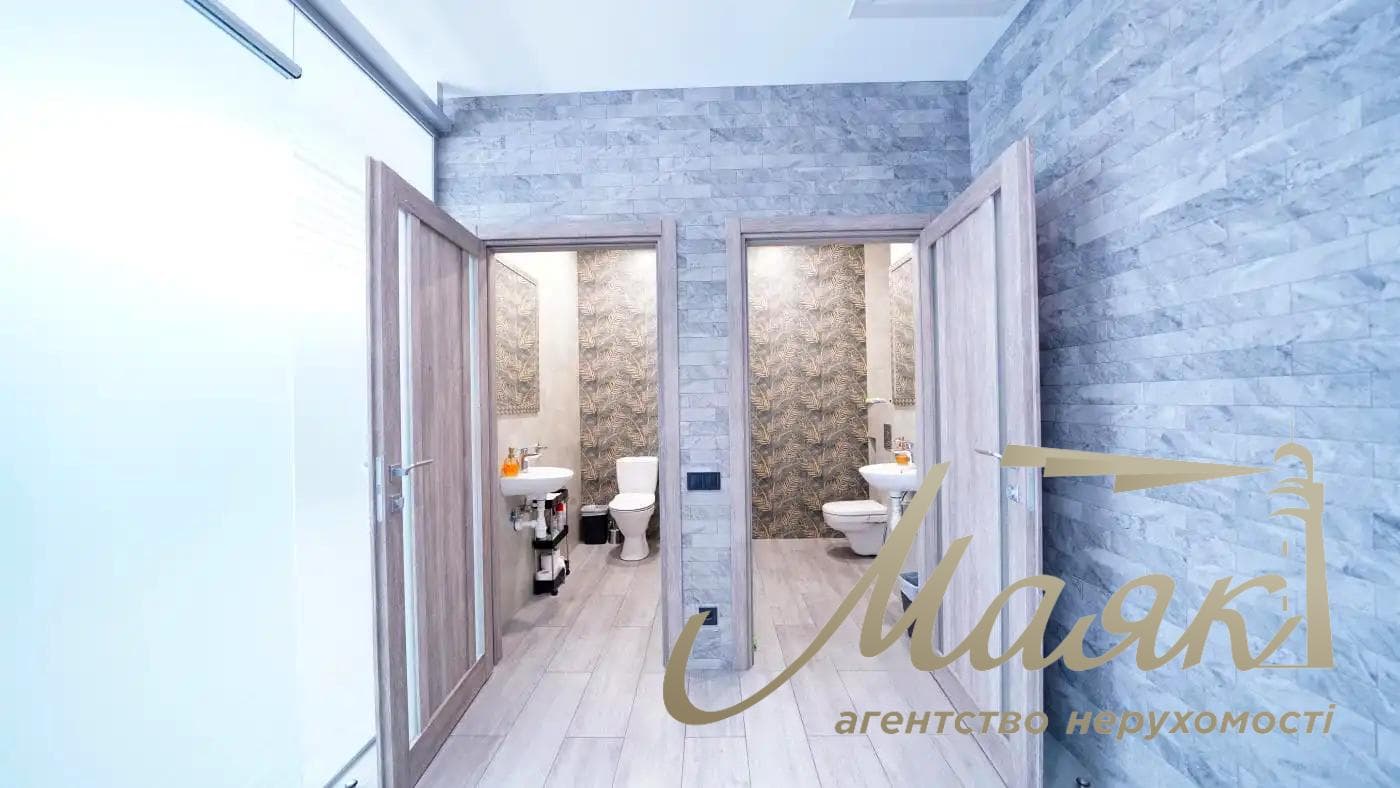 Оренда офісу (182 м²) на вул. Велика Васильківська, 72