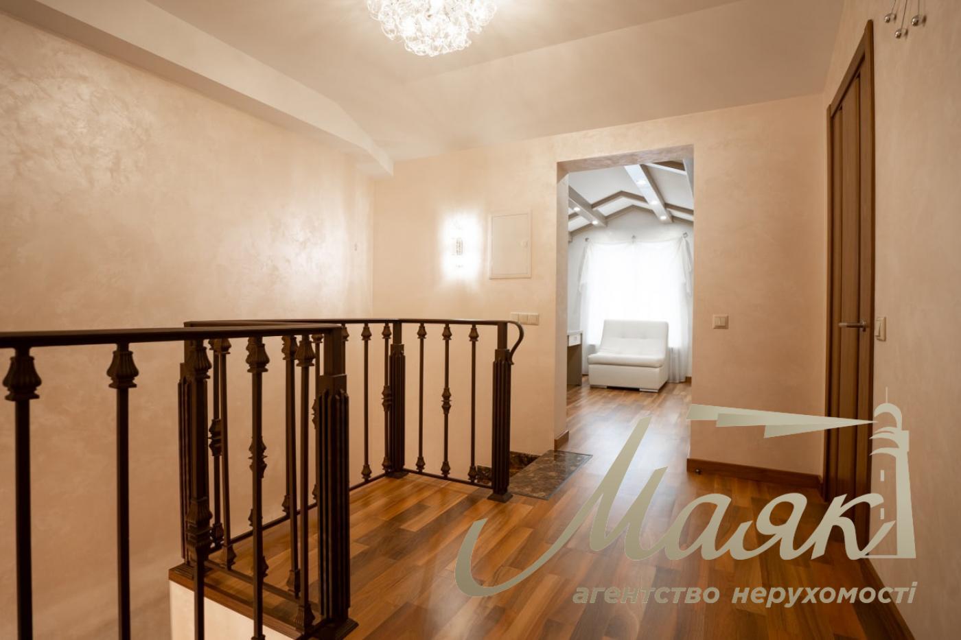 Продаж будинку/таунхауса 200м2 Оболонь, Київ