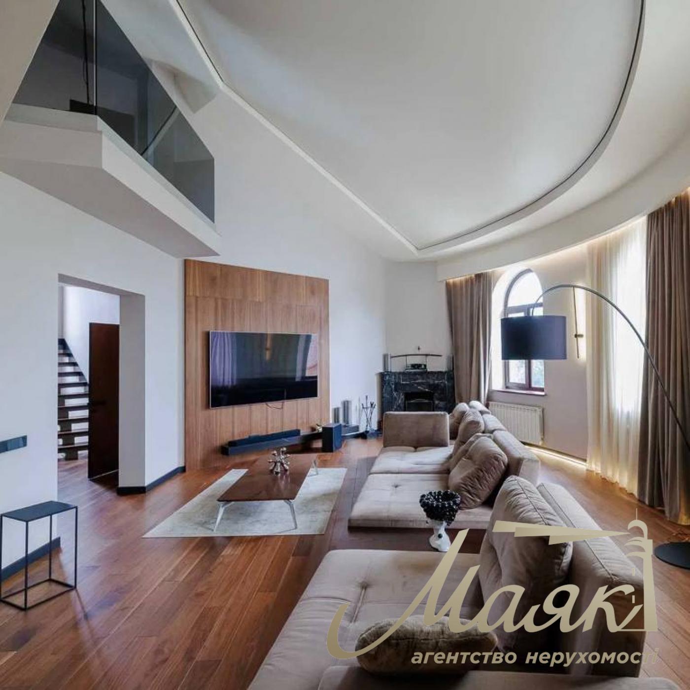 Оренда будинку на Осокорках 415 м2