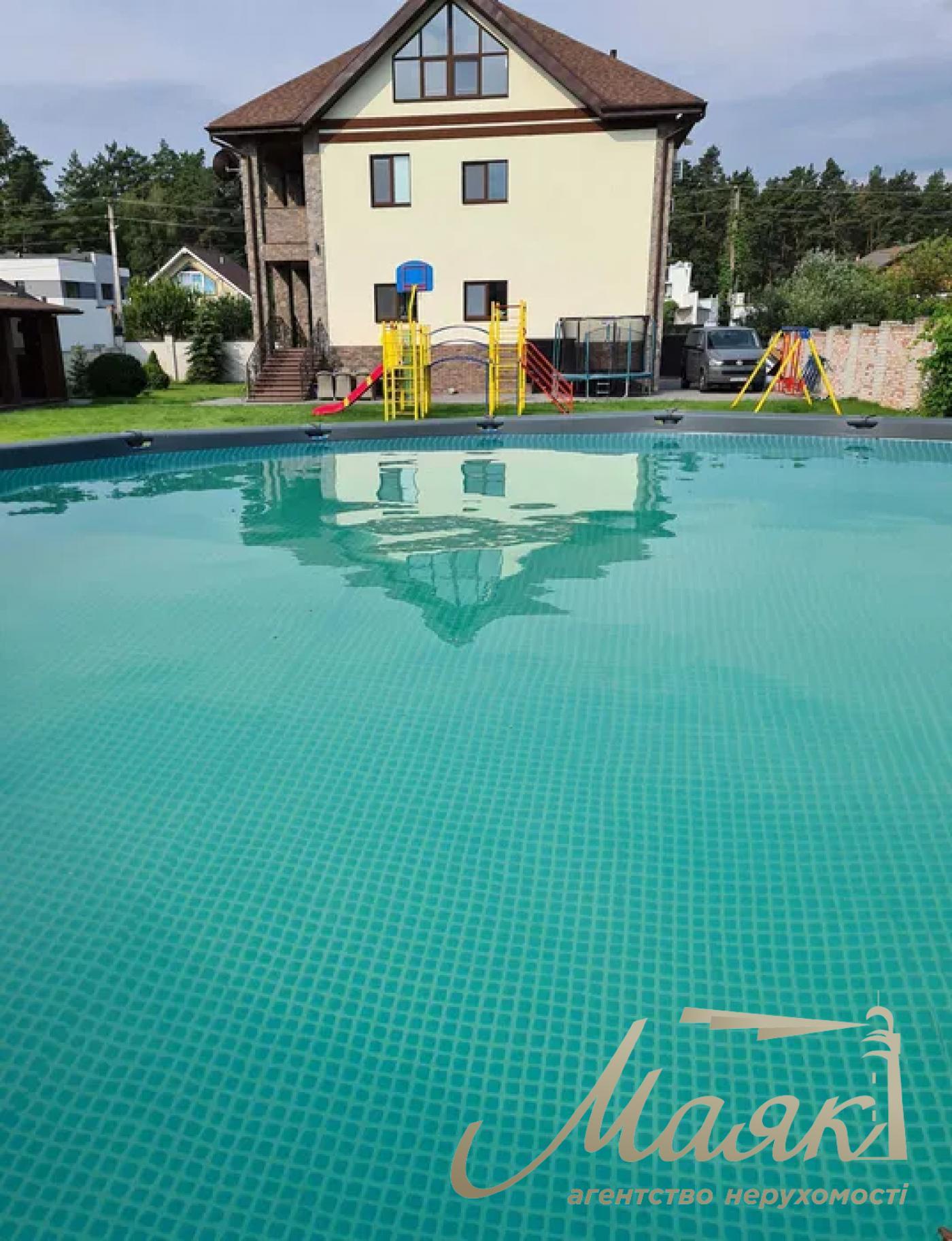 Продаж будинку 420м2 Княжичі, Бровари, вул. Ясна