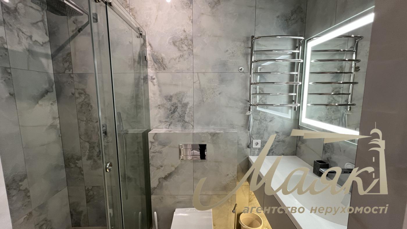 Rent 3k apartment 85m2 in elite residential complex Tetris Hall