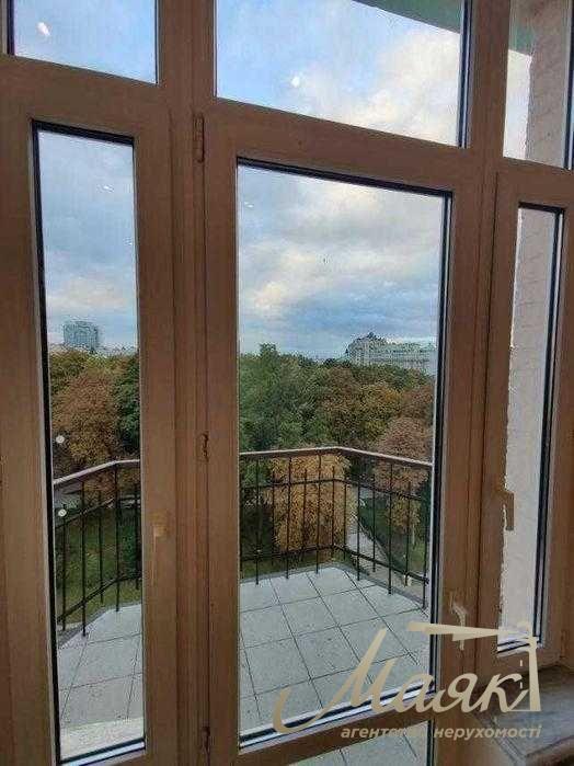 Продаж 5-кімнатної квартири, стм. Площа Українських Героїв, вул. Павла Скоропадського, 11, Центр, Київ