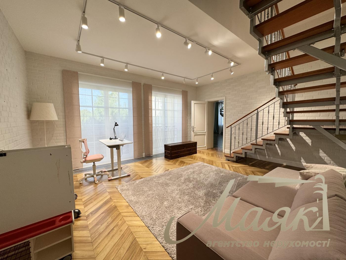 Sale of a house with access to the Dnieper, Damba, Koncha-Zaspa, Kozin