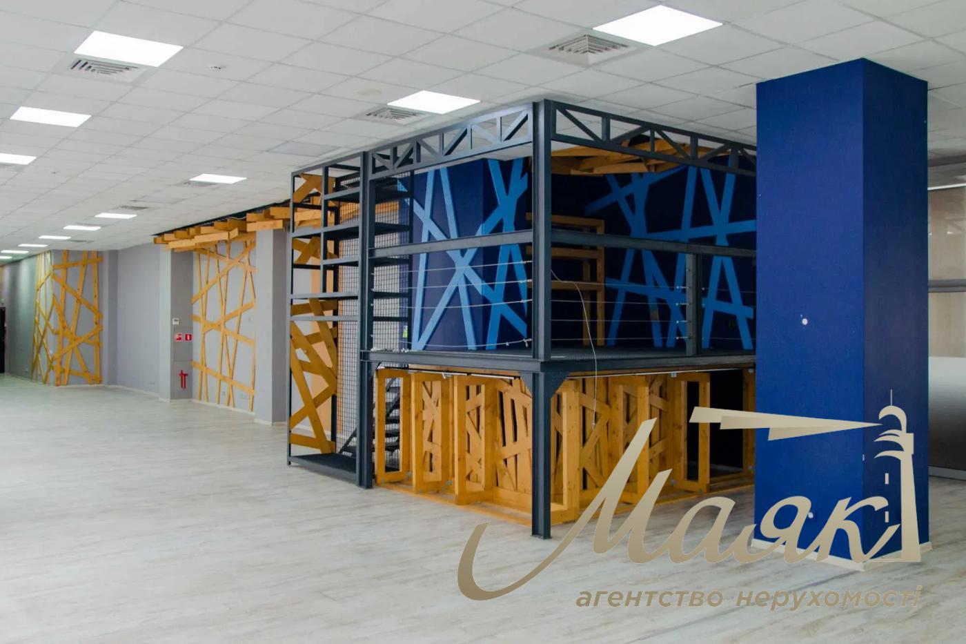 Аренда офиса 588м2 в бизнес-центре Victoria Park, пер. Ахтырский, Киев